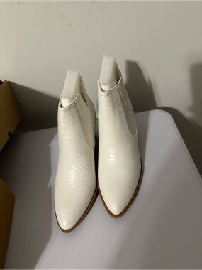 Pointed White Croc-Embossed Chelsea Booties